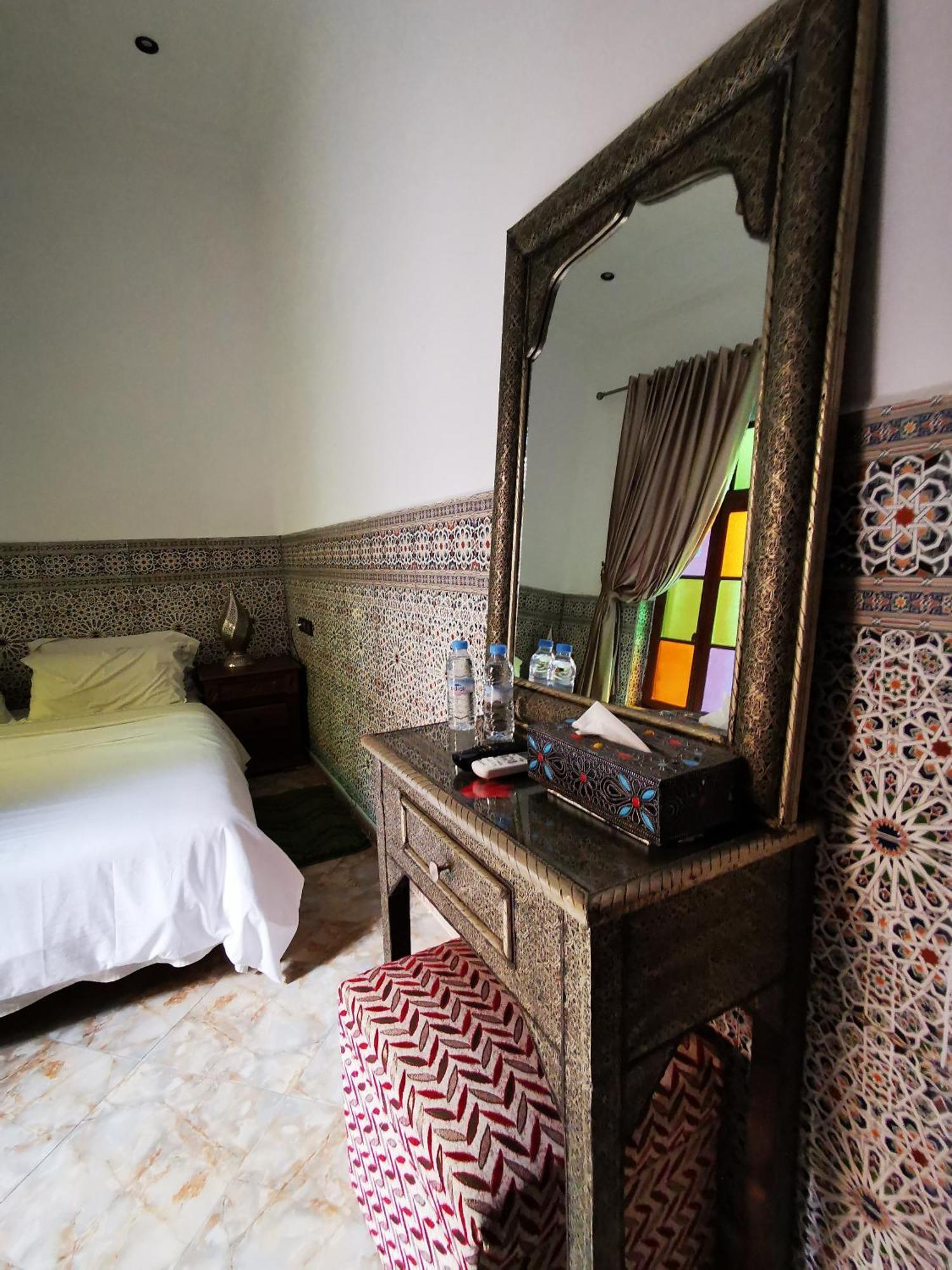 Riad Dar Al Fassia Oujda Værelse billede