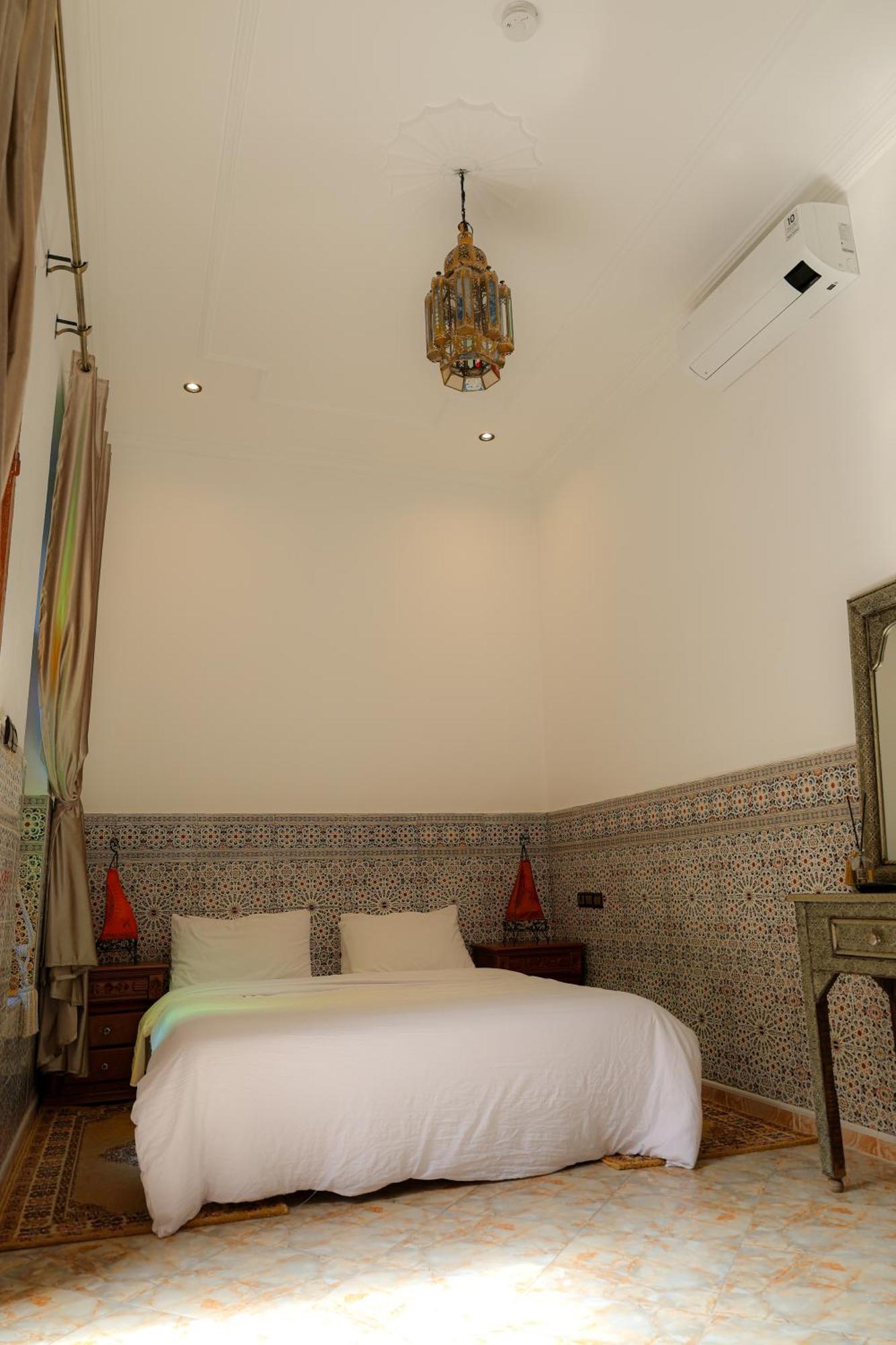 Riad Dar Al Fassia Oujda Værelse billede