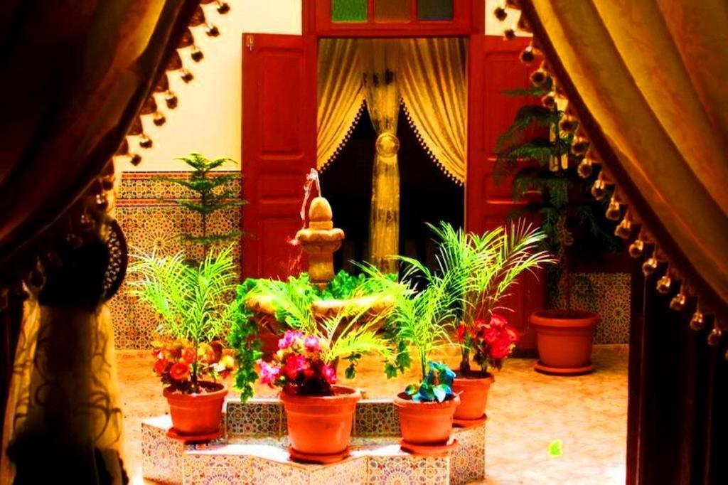 Riad Dar Al Fassia Oujda Eksteriør billede